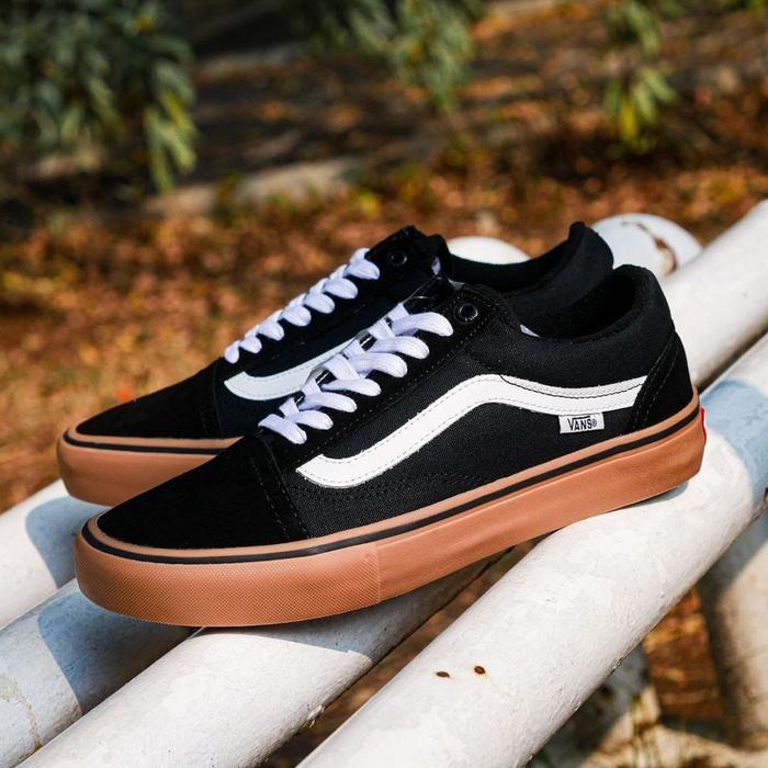 Sepatu Sneakers Vans Old Skool Pro Black Gum Original