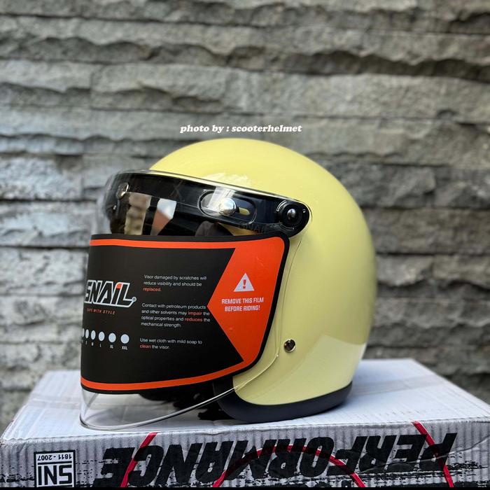 Gambar Helm Slim Head tx 500 Original SNI + Kaca Visor Snail - Cream, L dari Vespa Global_NEW undefined Tokopedia