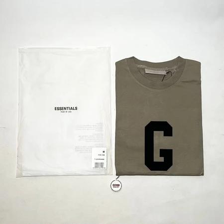 Gambar Tshirt Fear Of God FOG khaki - S dari Cece Erilla Merchandise undefined Tokopedia