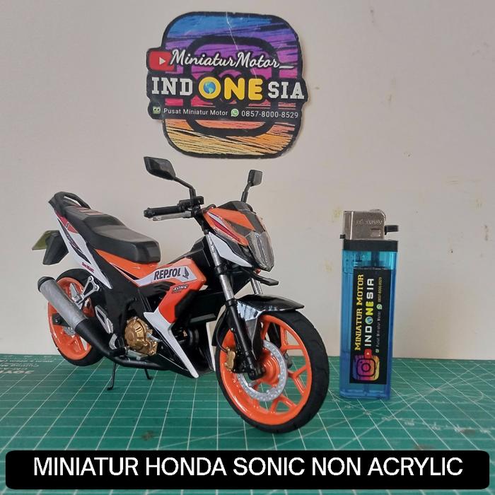 Gambar Diecast Miniatur Motor HONDA Sonic 150cc Skala 1:12 Handmade - NON acrylic dari Miniatur Motor Indonesia undefined Tokopedia