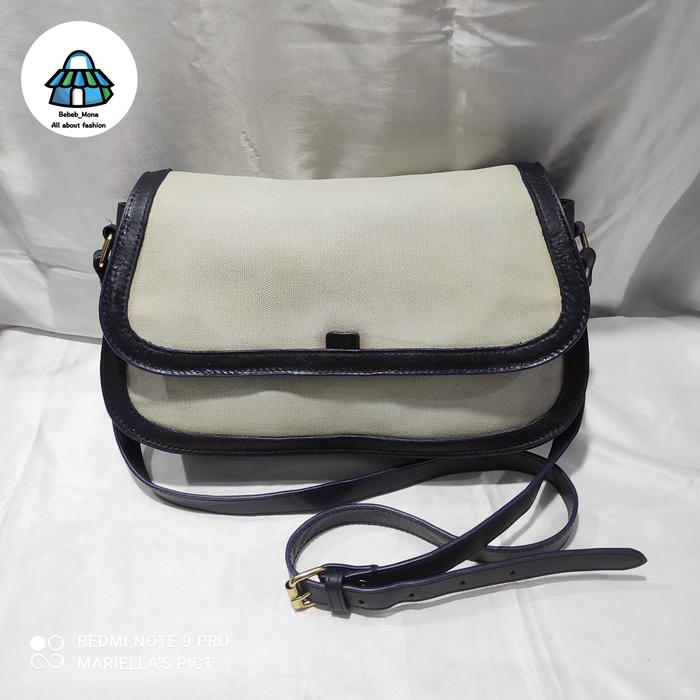 Gambar RARE ITEM! SLING BAG APC (LA GARCONNE) dari bebebmona27 undefined Tokopedia