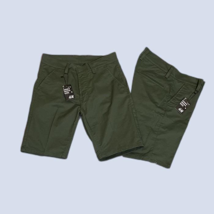 Gambar Celana pendek chinos h&m pria dewasa - Ijo botol, 33 dari Chino short originals undefined Tokopedia