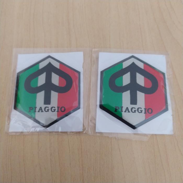 Gambar EMBLEM DASI MOTOR VESPA CUNG PIAGGIO - cung biru dari Rkk Vespa Garage_NEW undefined 3 Tokopedia