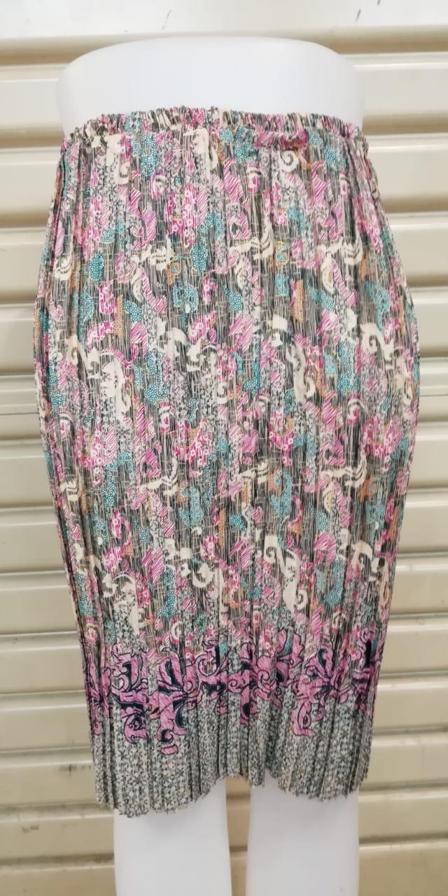 Gambar Bawahan Batik Kebaya Rok Plisket Pendek Aneka Pilihan Warna - CLASSIC PINK dari Niaga Belanja Online undefined Tokopedia