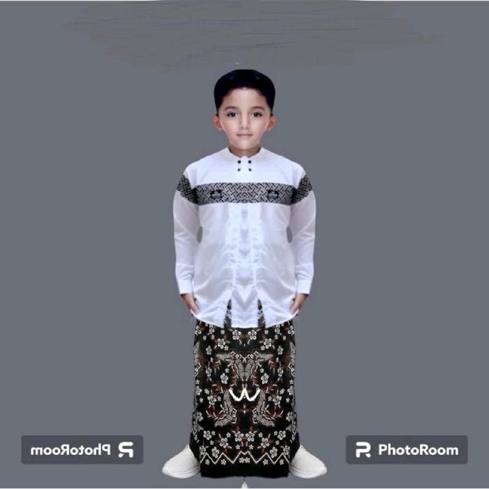 Gambar sarung anak instan sarung batik anak karet pinggang usia 3_11 tahun - kupu kupu, S dari Gudang rayon undefined Tokopedia