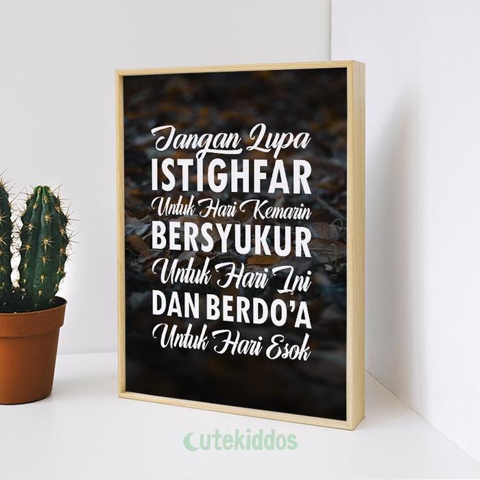 Gambar Hiasan Dinding Rumah Wall Decor Poster Motivasi Jangan Lupa Bersyukur - Frameblok Kayu dari cutekiddos undefined Tokopedia