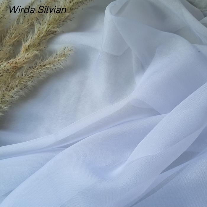 Gambar Kain Sifon Kain Sipon Polos Kain sifon Silk Bahan Chiffon Tipis Halus - Putih dari Wirda silvian undefined Tokopedia