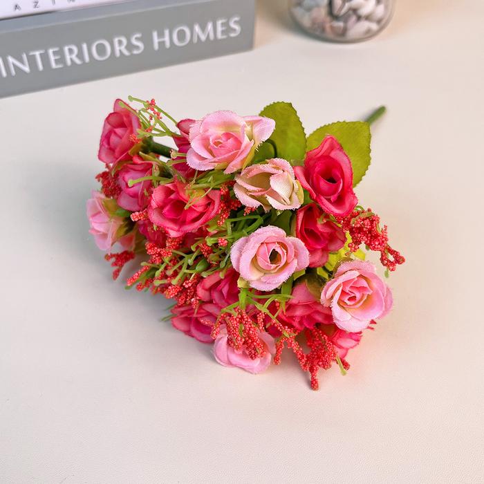 Gambar Bunga Plastik Hias Tangkai Buket Rose Flowers Dekorasi Artificial Hiasan Interior Rumah - Merah dari UNICO.indonesia undefined Tokopedia