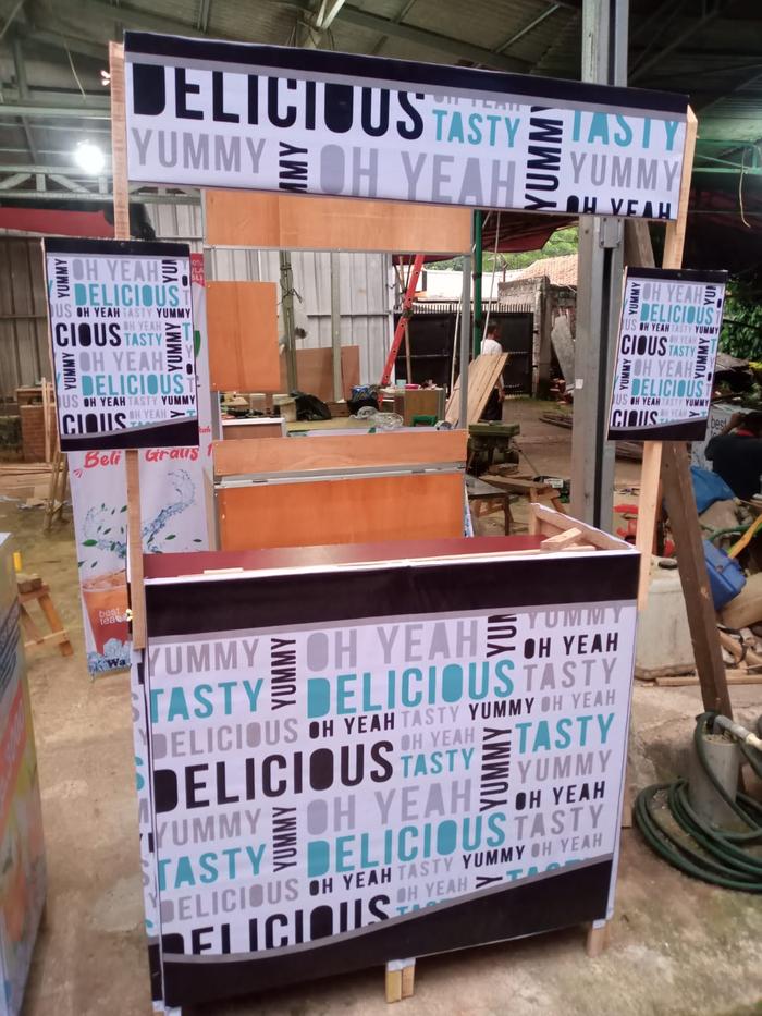 Gambar BOOTH PORTABLE KAYU / GEROBAK LIPAT / booth orange / booth hitam / MEJA LIPAT / booth portabel / gerobak jualan / meja booth portable / booth portable murah / eventdesk - Hitam STD, 3 rak dari Toda Booth Portable undefined Tokopedia