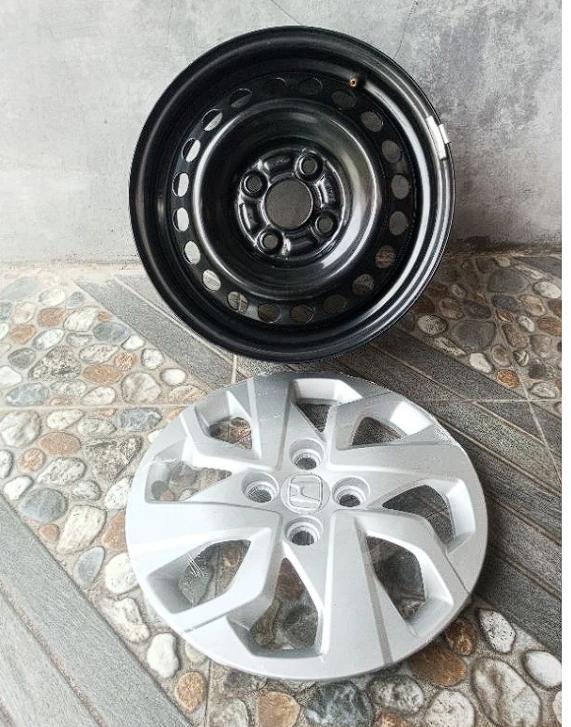 Gambar velg mobil pelek kaleng ring 15 original honda mobilio - ring 14+dop dari StandbyOrder undefined 4 Tokopedia