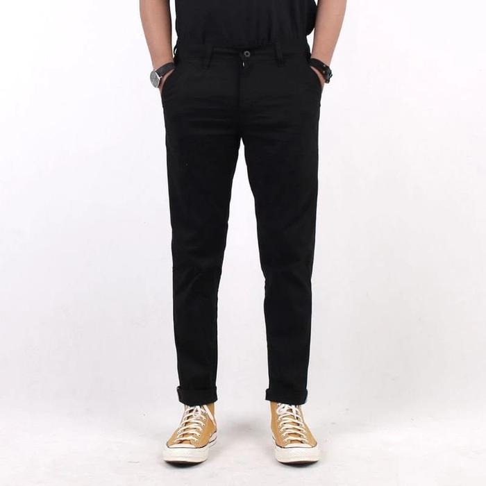 Gambar Celana Panjang Pria Chino Slim Fit Street Chinos Cowok Hitam Premium - Hitam, 32 dari Pakaian Murah Joss undefined Tokopedia