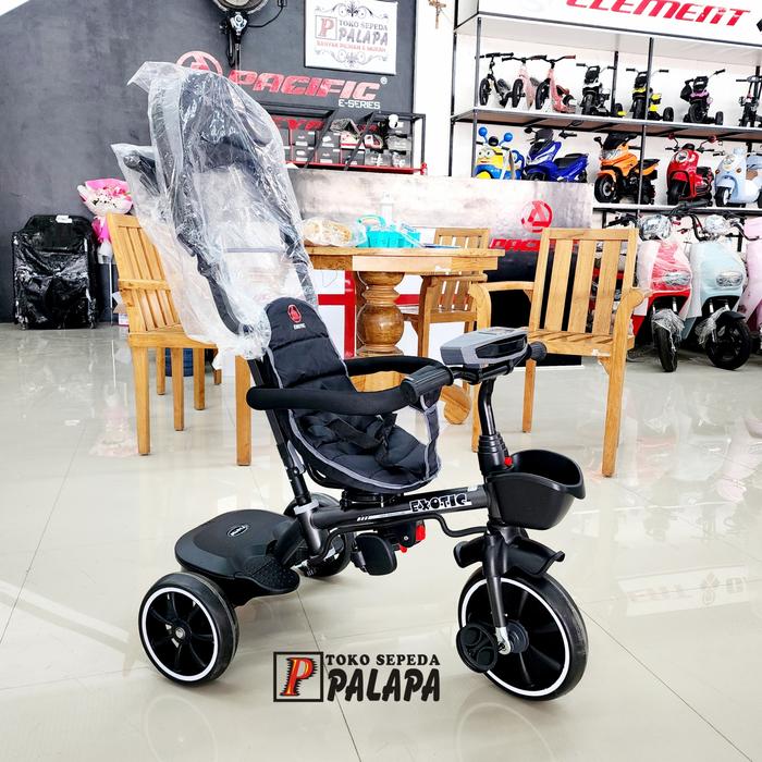 Gambar Roda Tiga Tricycle EXOTIC ET - 1268 Stroller Musik Lampu Bisa Diputar - Abu-abu dari Toko Sepeda Palapa Rembang undefined Tokopedia