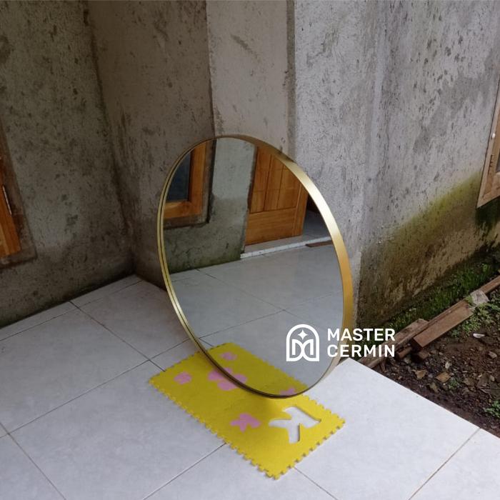 Gambar Cermin Bulat Besi Gold / Cermin Bulat Besi Hitam Diameter 80 cm - Gold, 60 cm dari Master cermin undefined Tokopedia