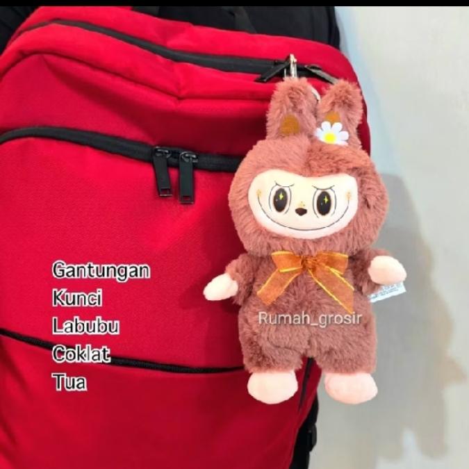 Gambar Boneka Labubu gantungan tas gantungan kunci The Monsters exciting Biru Coklat Ungu Pink Keychain Ganci - COKLAT ganci dari Fieno mustika toys 2 undefined Tokopedia