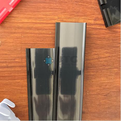 Gambar Label Harga Mika Price Rail Minimarket / Supermarket / Gondola - Hitam Import dari Java Trading Group undefined Tokopedia