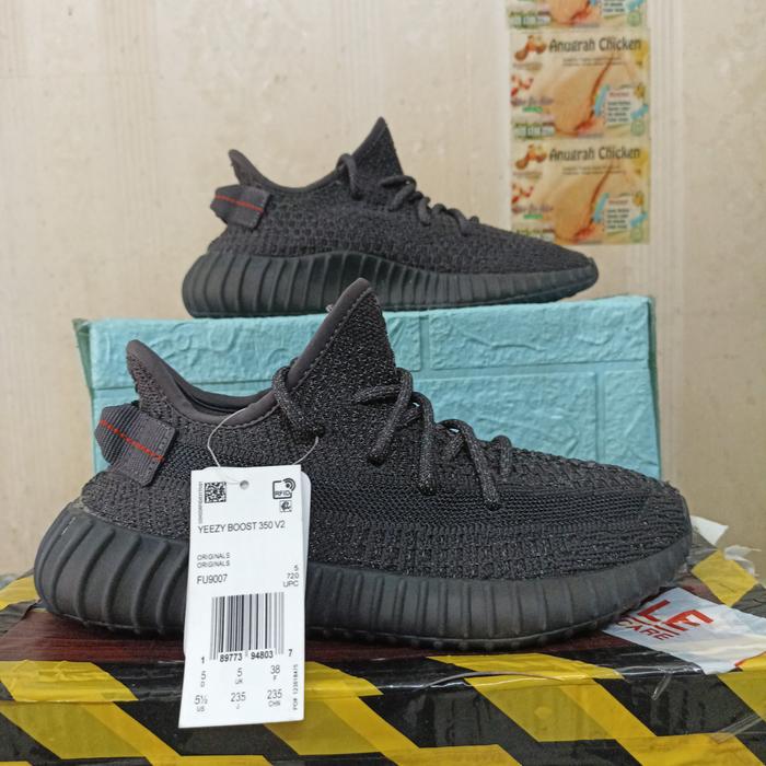 Black Yeezy 350 Yeezy 35 Sepatu Adidas Jual Adidas Yeezy Boost 35