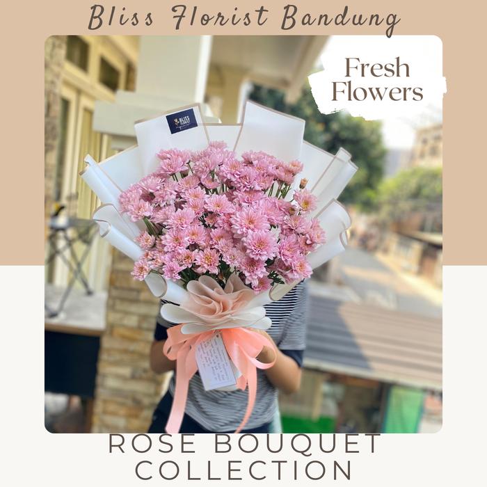 Gambar Bucket Bunga segar Asli Aster Buket Wisuda Valentine Murah Bandung - Mix A dari Bliss floristBandung undefined Tokopedia