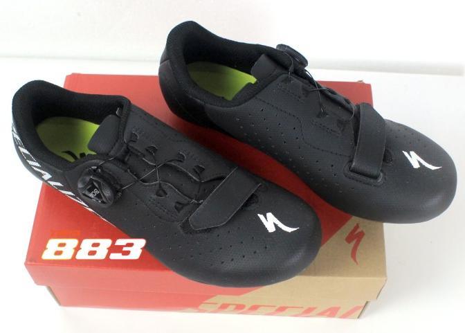 Gambar Sepatu Road Bike Specialized Torch 1.0 Road Shoes - Hitam - 39 dari cwbrijako undefined Tokopedia