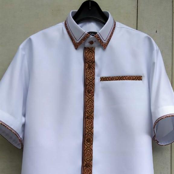 Gambar kemeja pria premium variasi benang smoke benang timbul - lengan pendek, S dari artha tailor undefined Tokopedia