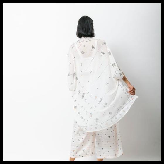 Gambar Scarf Outer Tumbuh Collection Tencel Organik Sejauh Mata Memandang Best Quality - Pagi Sore (P) dari Iren Star undefined Tokopedia