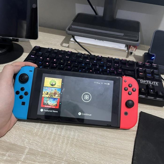 Gambar (BATAM ONLY) Nintendo Switch v2 Bundle Digital Game, Screen Protector, Case, Memory Card Sandisk 32 GB Nintendo Edition dari Kukishopu undefined Tokopedia