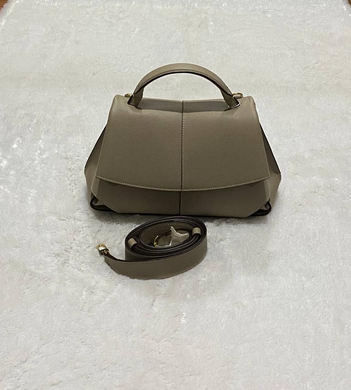 Gambar Tas POLENE MOKKI TAUPE TOP HANDLE BAG 100% ORIGINAL - 29X10X19CM dari HYPESNEAKER.IDN undefined Tokopedia