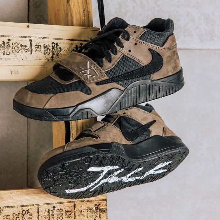 Jual Nike Travis Scott Jordan Jumpman Jack Dark Mocha 100