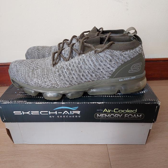 Running Shoes Skechers Men's Skech Air Atlas Sneaker Jual