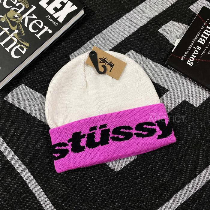 Jual STUSSY HELVETICA JACQUARD BEANIE HAT - WHITE | KUPLUK