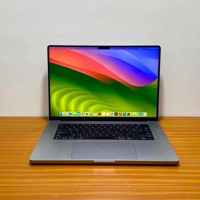 MacBook pro 15インチ 2018 corei9 メモリ32GB 【公式通販】