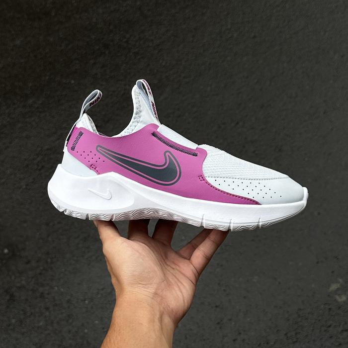 Sepatu sneakers anak nike flex runner football grey fuschia 100% legit  32 di Itsmykickss Tokopedia
