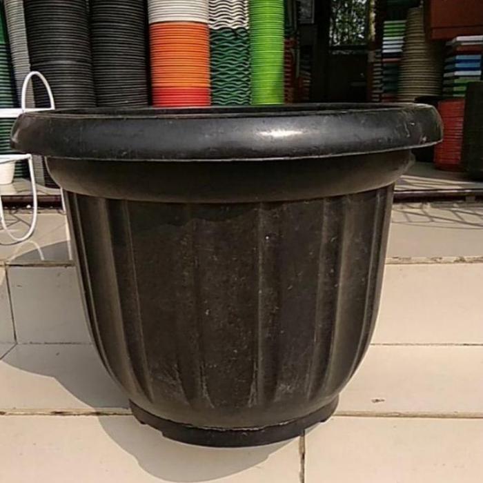 Gambar Terlaris Pot Bunga Gloria 60 - Hitam dari GEMATIE undefined Tokopedia
