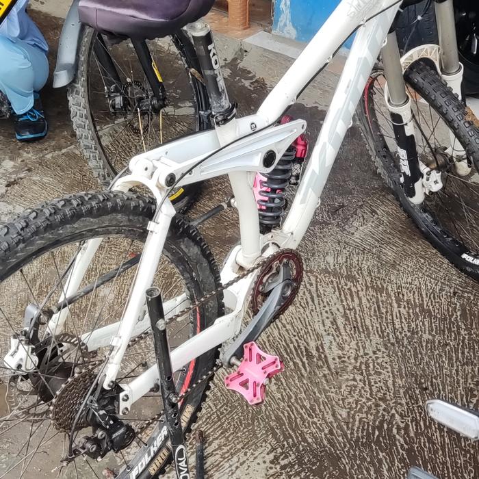 Goldwaterindia Giant Mountain Bike Fathom Kona Stinky Kona Full