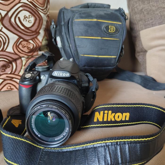 Jual Kamera DSLR NIKON D3100 Komplit Batre, Adapter Charger, Tas