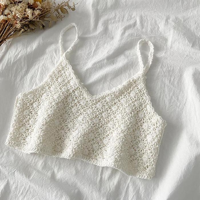 Gambar Premium Bra Bh Bikini Rajut Bali Crochet Bralette Bikini Bra Brukat Atasan Wanita Baju Pantai Sexy Bh Halter Neck Korean Sexy Lace Crochet Tank Top Brukat Baju High Quality - Type A -White dari The Senza Store undefined Tokopedia