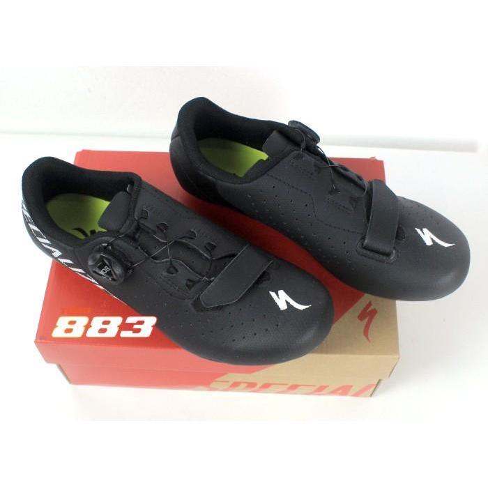 Gambar Sepatu Road Bike Specialized Torch 1.0 Road Shoes - Hitam - 39 dari XhenoStore undefined Tokopedia