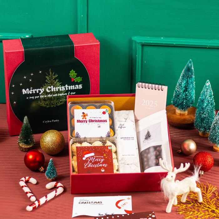 Gambar Hampers Christmas / Kado Natal / New Year Hampers - Noel A dari ceylenpastry undefined 5 Tokopedia