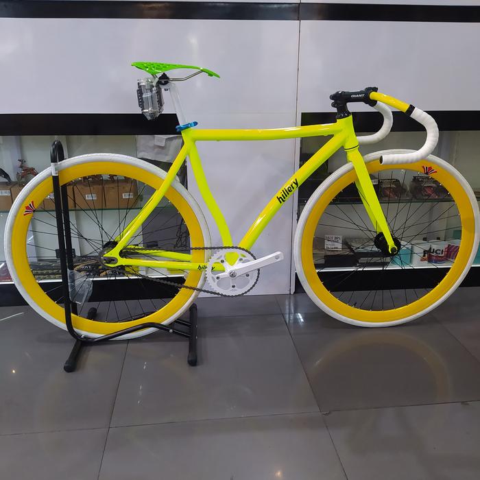 Gambar Sepeda Fixie Fixed Gear Fullbike Fixie Doltrap Bahan Alloy Aluminium City Bike Sepeda Anak Muda - Hijau Stabilo dari TRBBikeShop undefined Tokopedia