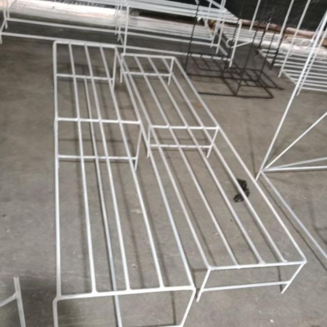 Gambar Best Seller 1 Meter/Rak Tan/Rak Bunga Murah/Rak Bunga Besi/Standing Pot Besi Termurah - 50 CM, Gold dari pumastore undefined Tokopedia