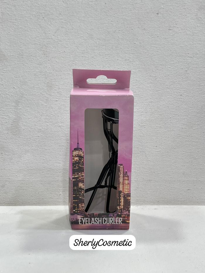 Gambar Eyelash Curler / Penjepit Bulu Mata - Maybelline dari Sherly Cosmetic undefined Tokopedia