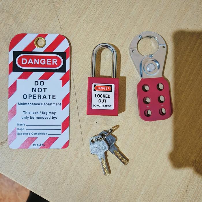 Gambar Gembok Loto Safety Padlock 2 keys Gembok Industri pabrik Lock Out Tag out - 1 SET dari Akame775 undefined Tokopedia