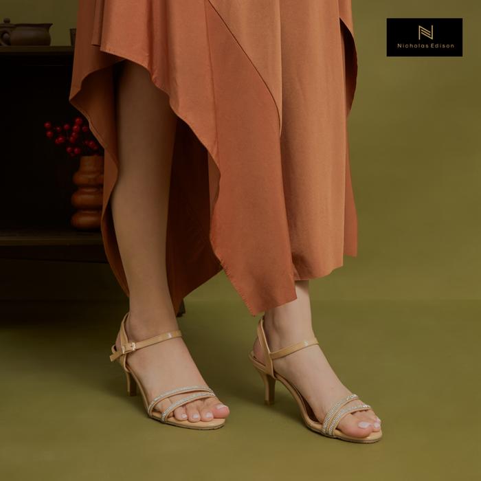 Gambar Nicholas Edison Heels Harper Heels pesta hak stiletto tinggi sedang - Beige, 36 dari Nicholas Edison Shop undefined Tokopedia
