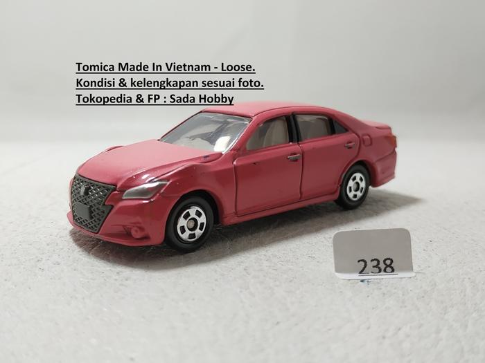 Gambar Tomica No 92 Toyota Crown Athlete Pink Unit Only dari Sada Hobby undefined Tokopedia