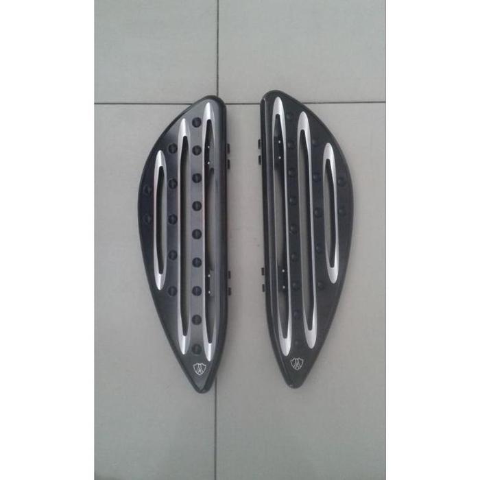 Gambar CNC Deep Cut Driver Foot Pegs Floorboards For Softail Dyna Touring Motorcycle Original Product - Hitam dari DeeMogeStore undefined Tokopedia