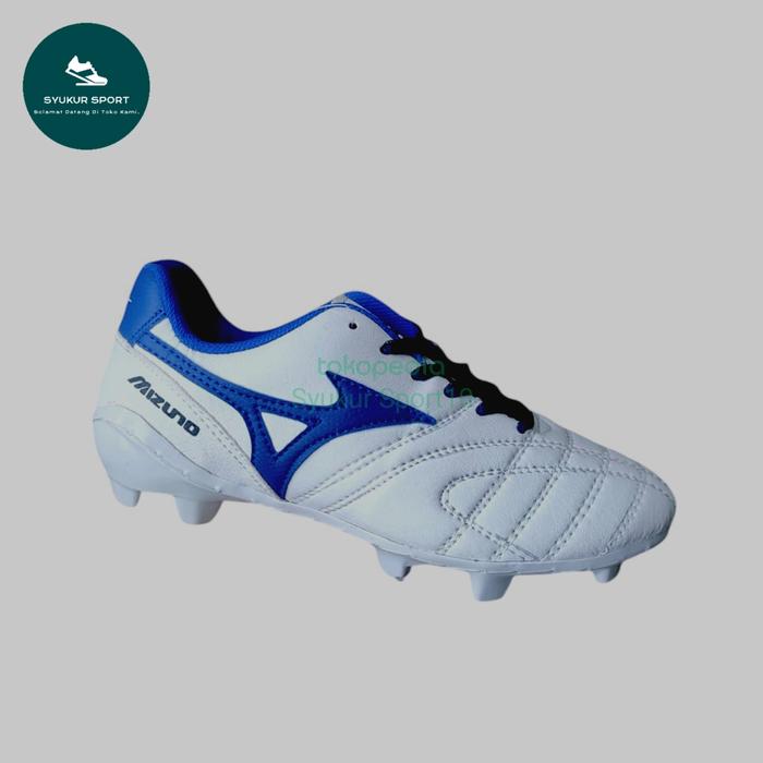 Gambar Sepatu Olahraga Sepak Bola - Putih/Biru Bola, 39 dari Syukur Sport10 undefined Tokopedia