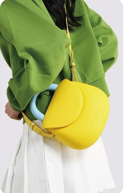 Gambar Fungoofun Hand Bag /Tas Selempang Bag Cewek Cute BST 0095 Serbaguna Casual Style Waterproof & Trendy - Yellow dari BagStory.. undefined Tokopedia