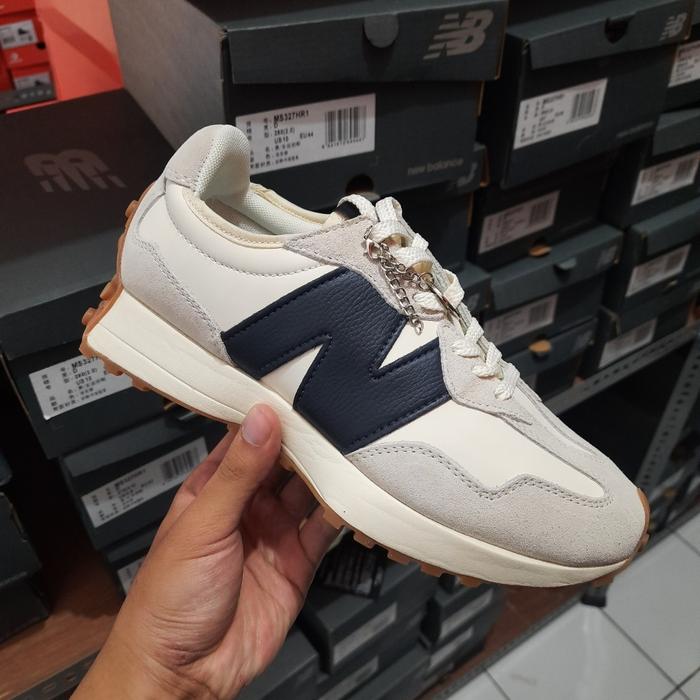 Sneakers New Balance 327 White Navy Sepatu Sneakers New Balance