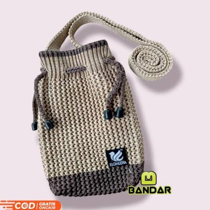 Gambar TAS RAJUT SELEMPANG WANITA PRAKTIS SIMPLE DAN ELEGAN KUALITAS BAHAN FULL RAJUT - coklat muda dari Galery Medan Store undefined Tokopedia