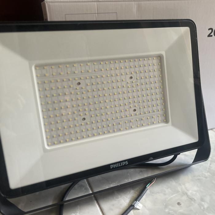 Gambar Lampu sorot led philips BVP176 200 watt 200w led tembak philips 200w - BVP150 200w dari Indo Led Lighting undefined Tokopedia