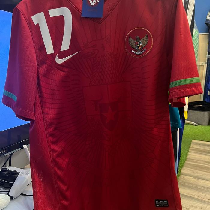 Gambar Jersey Timnas Indonesia Home 2010 Original dari Warung_FM undefined Tokopedia